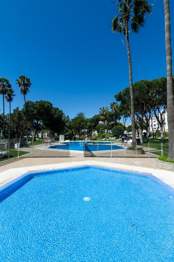 Marbella Banus Suites - Bird Of Paradise Playas Del Duque Banus Suite Apartment Kültér fotó